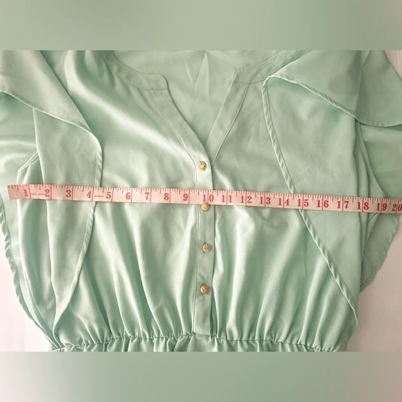 Daniel Rainn Flutter Sleeve Green Top Size M - Picture 7 of 10